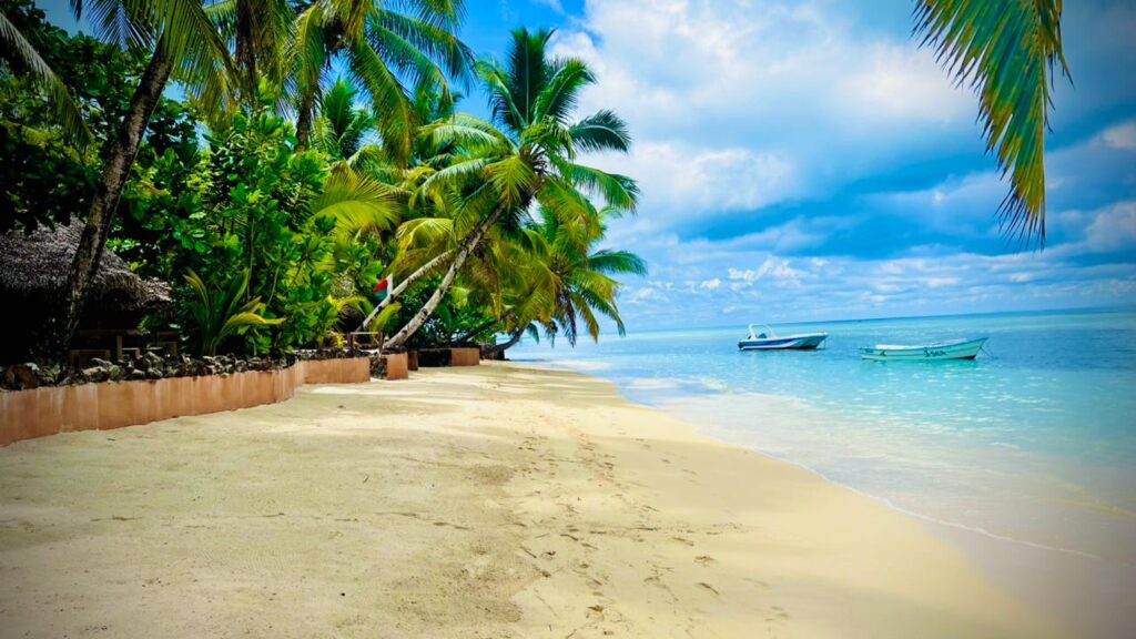 Sainte Marie Madagascar tour